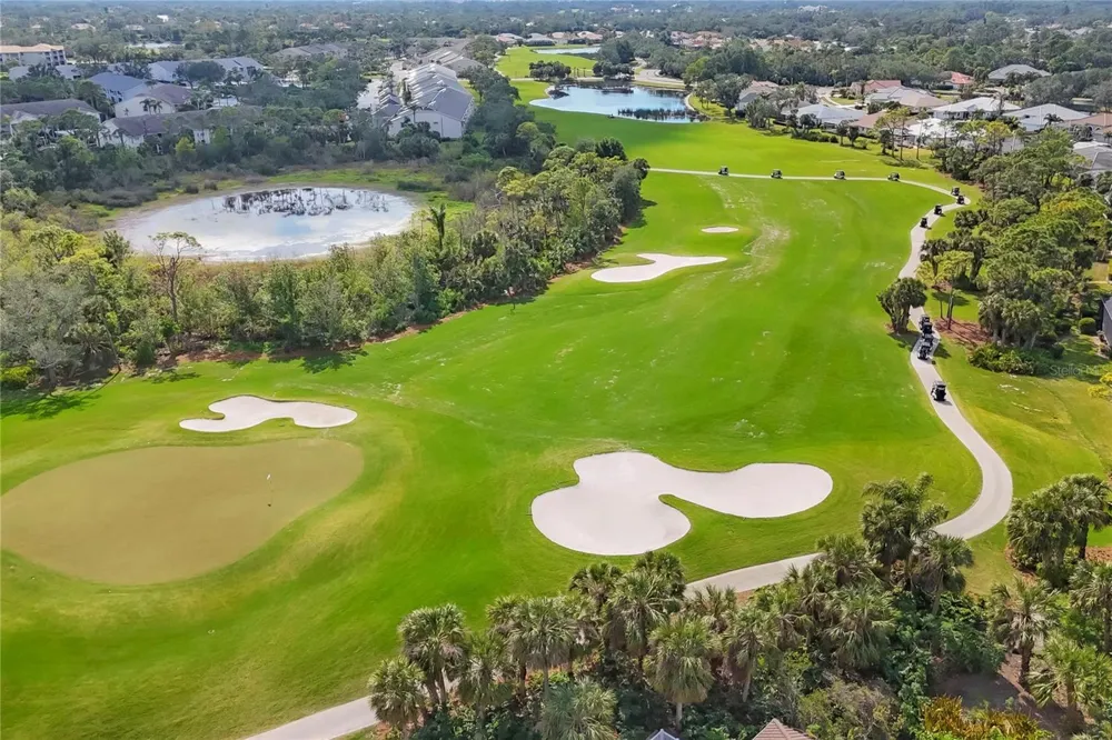 9610 CLUB SOUTH CIRCLE ## 4207 Sarasota, FL 34238