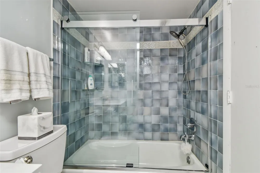 3505 TARPON WOODS BOULEVARD #P404 Palm Harbor, FL 34685