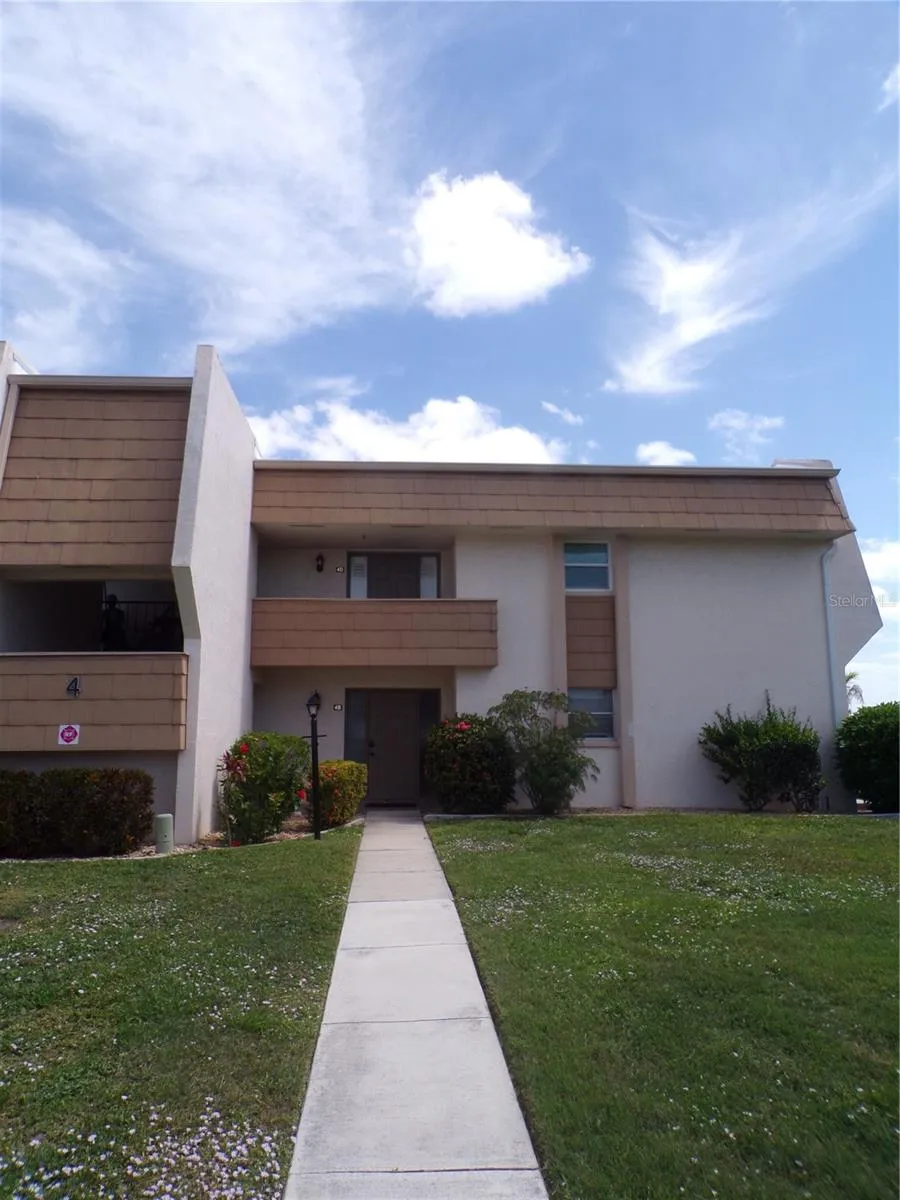1080 BAL HARBOR BOULEVARD #4D Punta Gorda, FL 33950