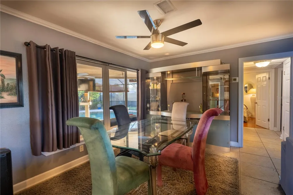 33 SOUTHWIND DRIVE Belleair Bluffs, FL 33770