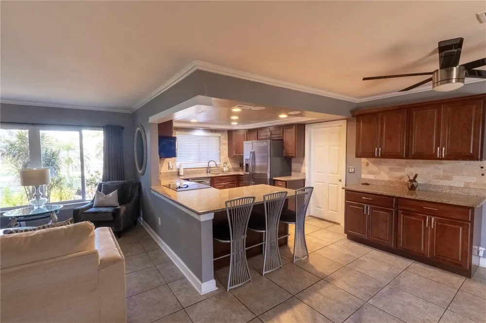 33 SOUTHWIND DRIVE Belleair Bluffs, FL 33770