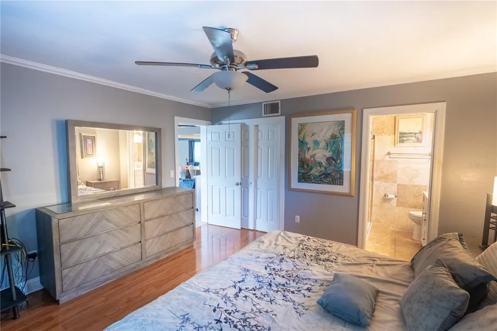 33 SOUTHWIND DRIVE Belleair Bluffs, FL 33770