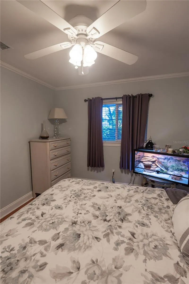 33 SOUTHWIND DRIVE Belleair Bluffs, FL 33770