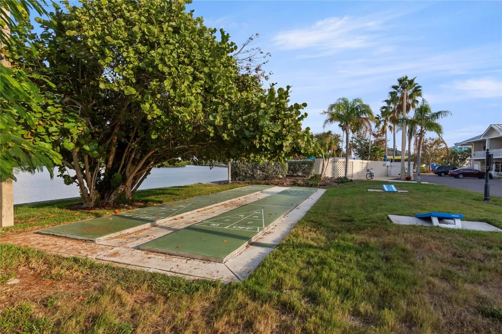 611 DESTINY DRIVE #410 Ruskin, FL 33570