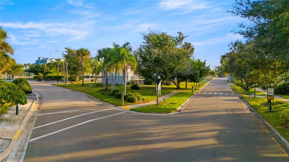 611 DESTINY DRIVE #410 Ruskin, FL 33570