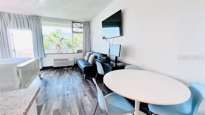 611 DESTINY DRIVE #410 Ruskin, FL 33570