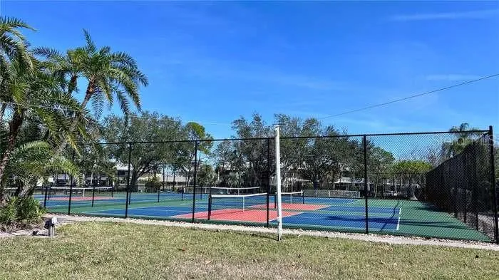 611 DESTINY DRIVE #410 Ruskin, FL 33570