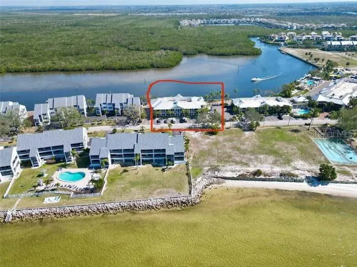611 DESTINY DRIVE #410 Ruskin, FL 33570