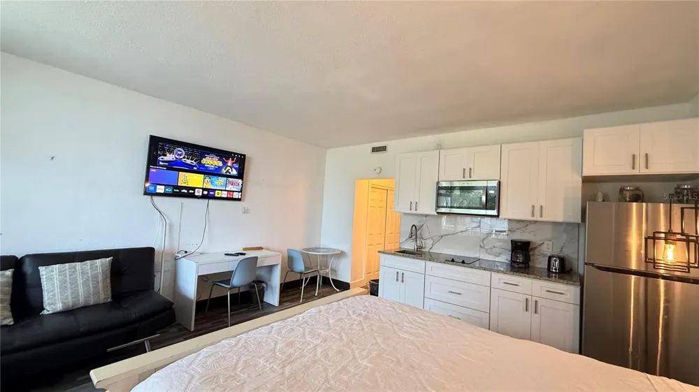 611 DESTINY DRIVE #410 Ruskin, FL 33570