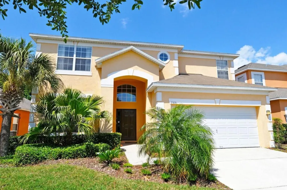 1315 SEASONS BOULEVARD Kissimmee, FL 34746