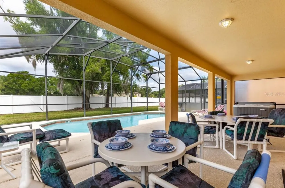 1315 SEASONS BOULEVARD Kissimmee, FL 34746