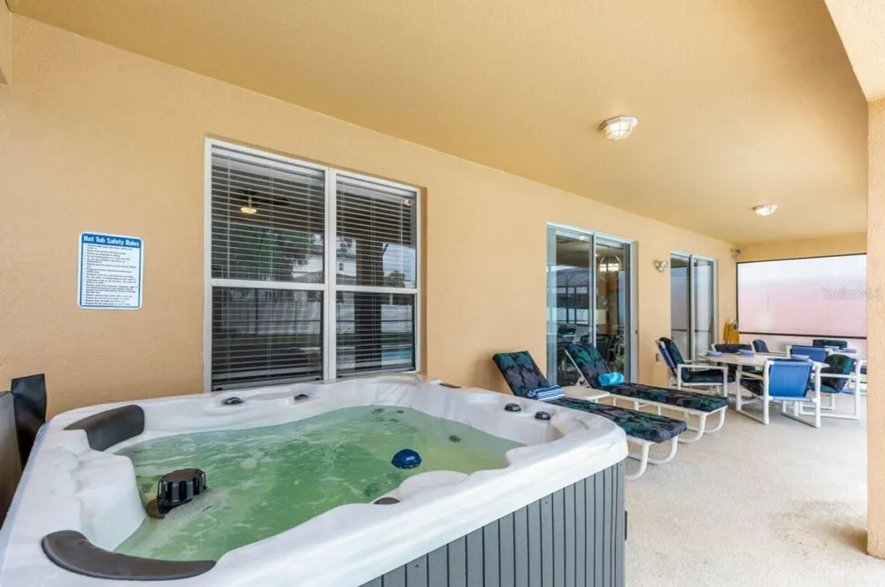 1315 SEASONS BOULEVARD Kissimmee, FL 34746