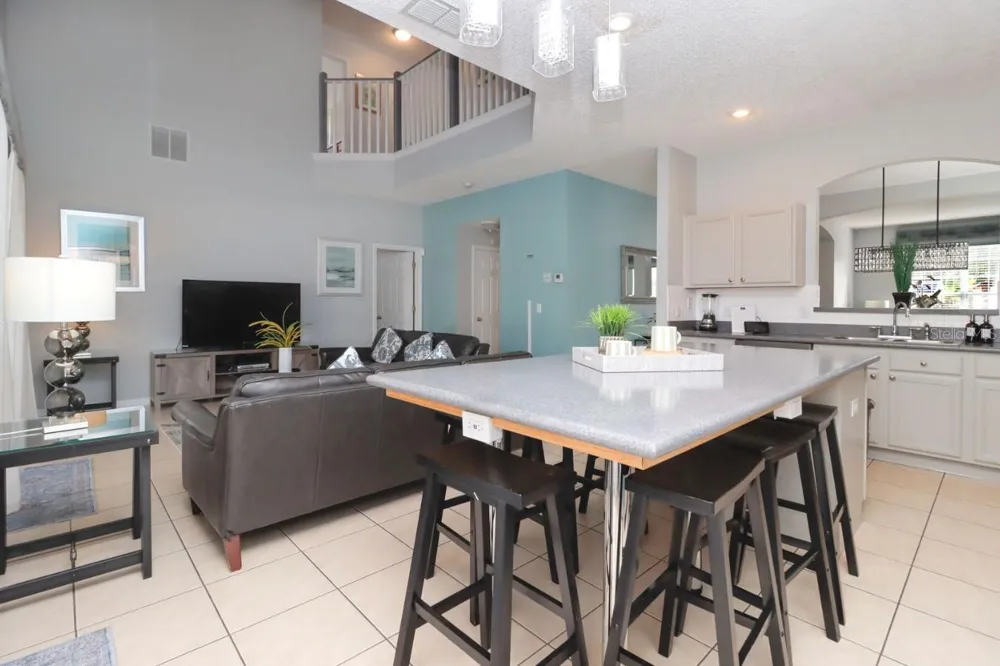 1315 SEASONS BOULEVARD Kissimmee, FL 34746