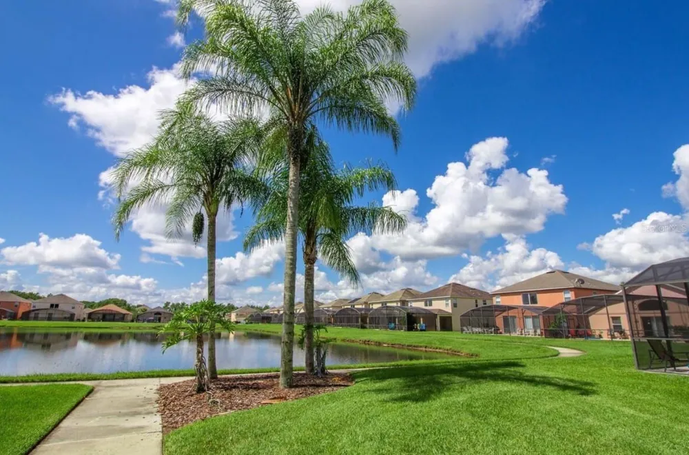 1315 SEASONS BOULEVARD Kissimmee, FL 34746