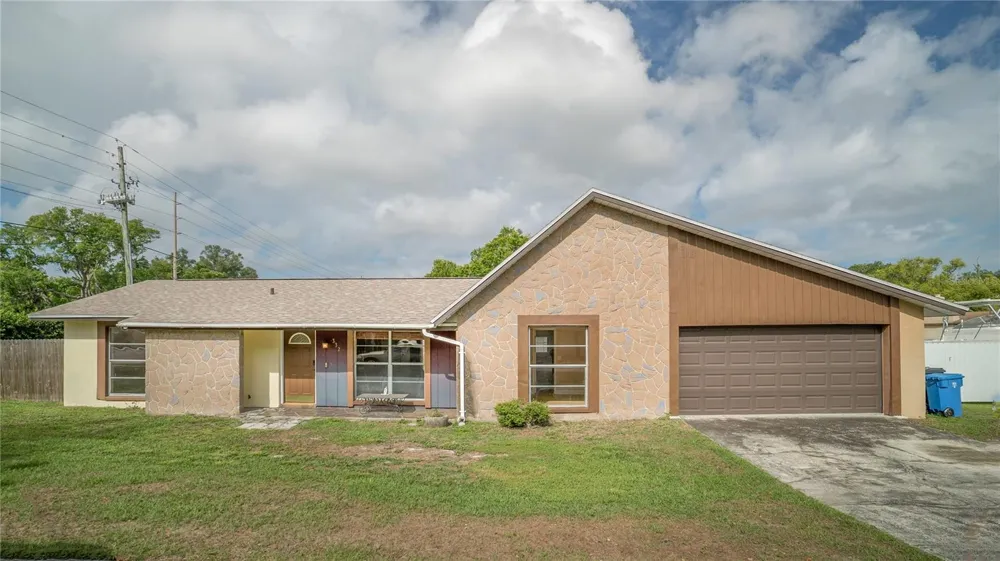 3320 LAS BRISAS DRIVE Riverview, FL 33578