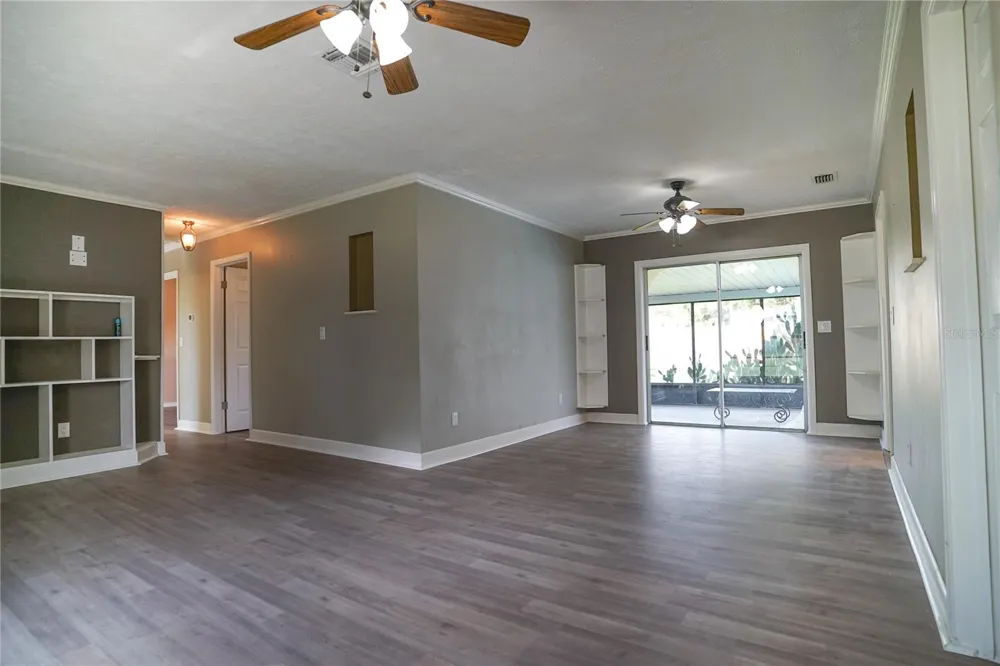 3320 LAS BRISAS DRIVE Riverview, FL 33578
