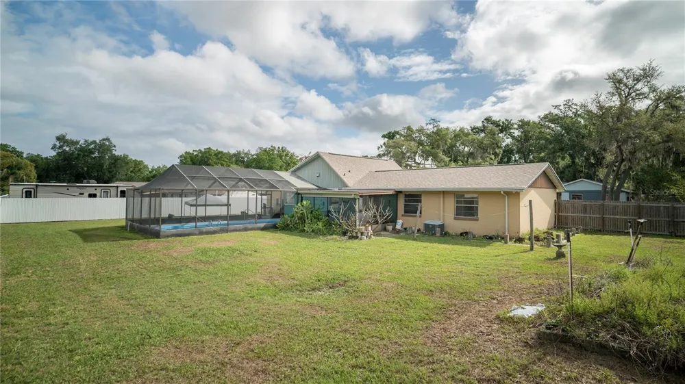 3320 LAS BRISAS DRIVE Riverview, FL 33578