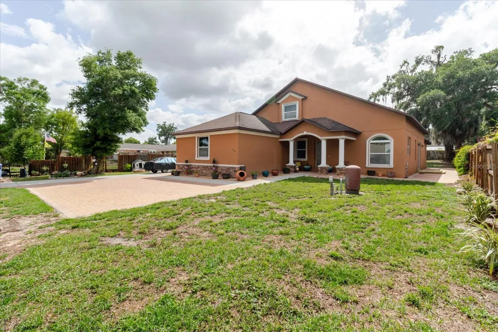 2603 BISMARK DRIVE Valrico, FL 33596