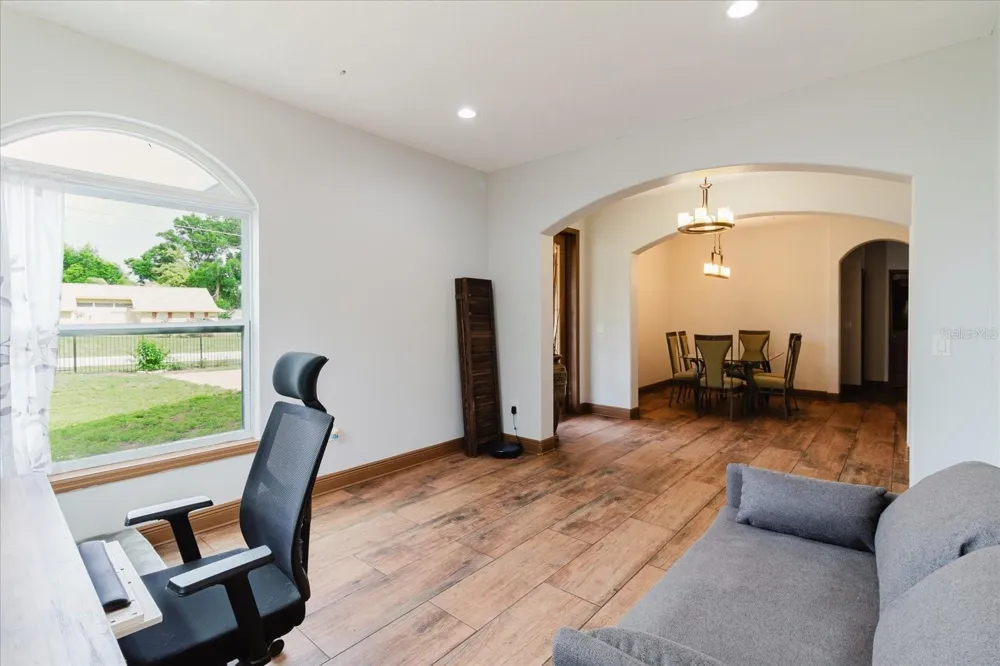 2603 BISMARK DRIVE Valrico, FL 33596