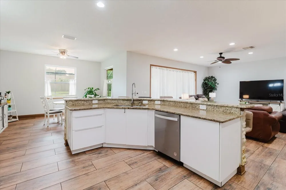 2603 BISMARK DRIVE Valrico, FL 33596