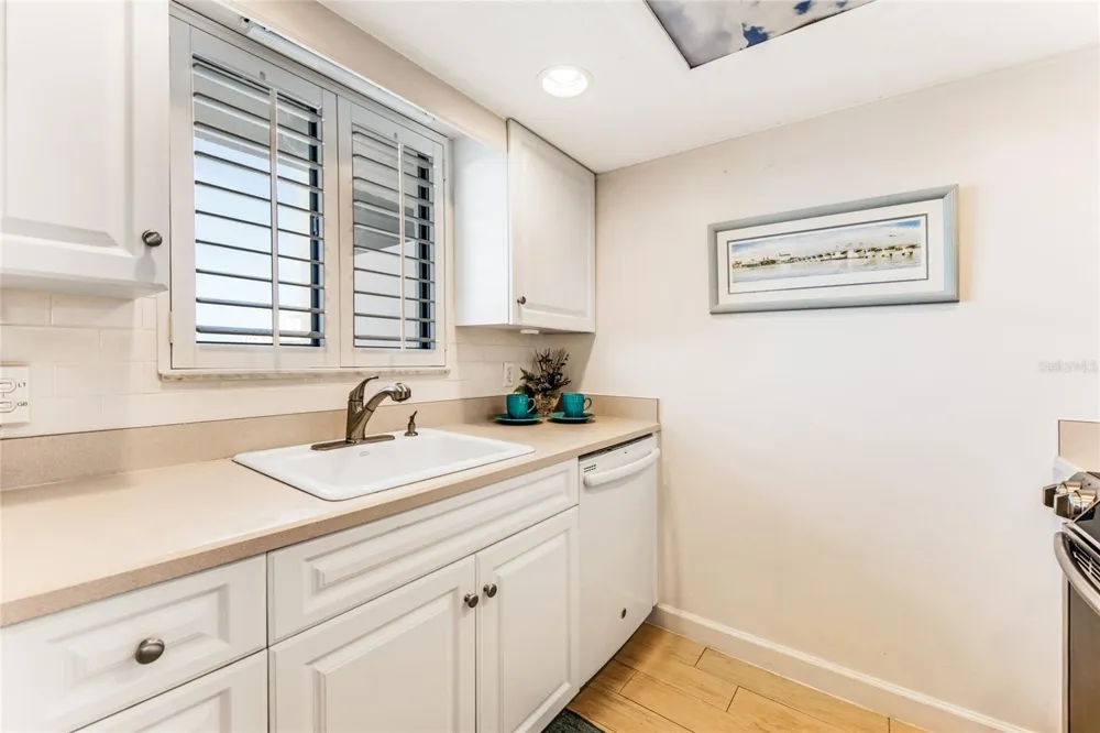 935 OCEAN SHORE BOULEVARD #303 Ormond Beach, FL 32176