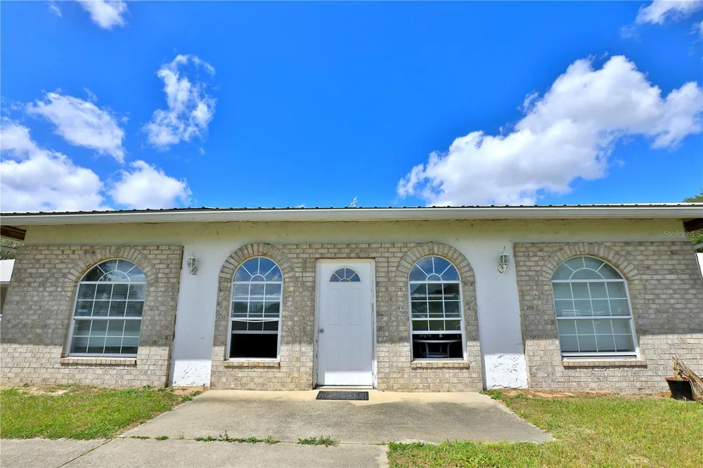 4450 SE 216TH AVENUE Morriston, FL 32668