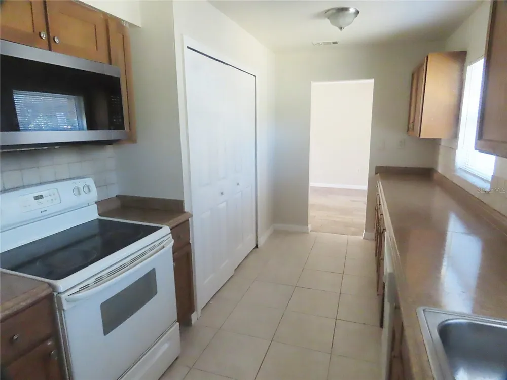 749 SEMINOLE AVENUE Longwood, FL 32750