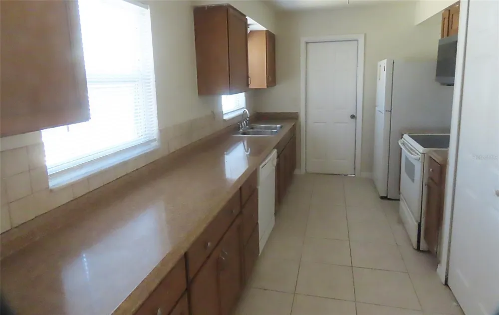 749 SEMINOLE AVENUE Longwood, FL 32750