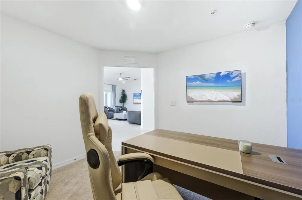 12580 GALAPAGOS COURT ##204 Venice, FL 34293