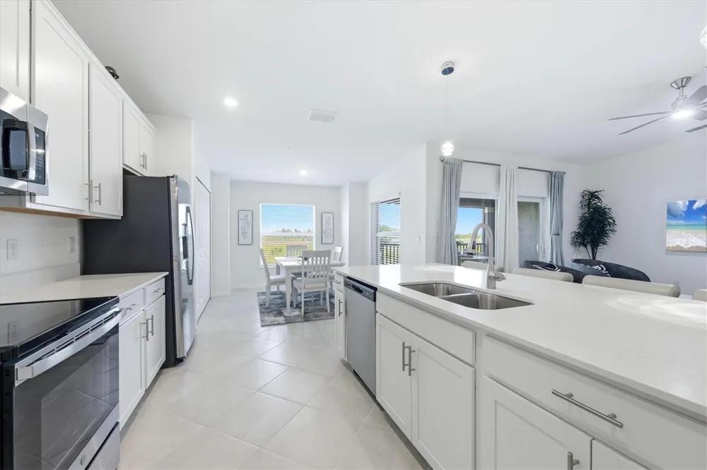 12580 GALAPAGOS COURT ##204 Venice, FL 34293