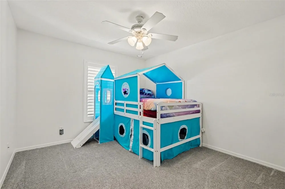 2333 TOWERING OAKS CIRCLE Seffner, FL 33584