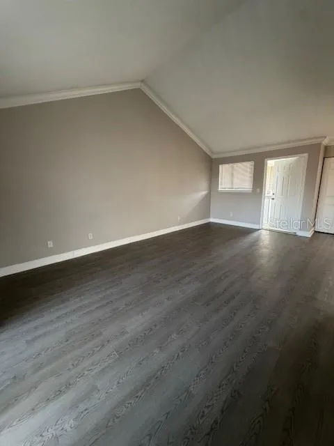 7298 ULMERTON RD #611 Largo, FL 33771