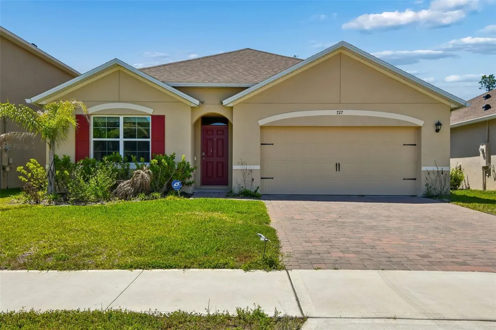 727 LAZIO CIRCLE Debary, FL 32713