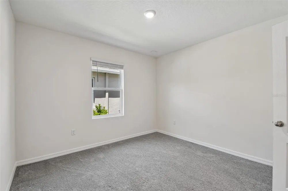 727 LAZIO CIRCLE Debary, FL 32713