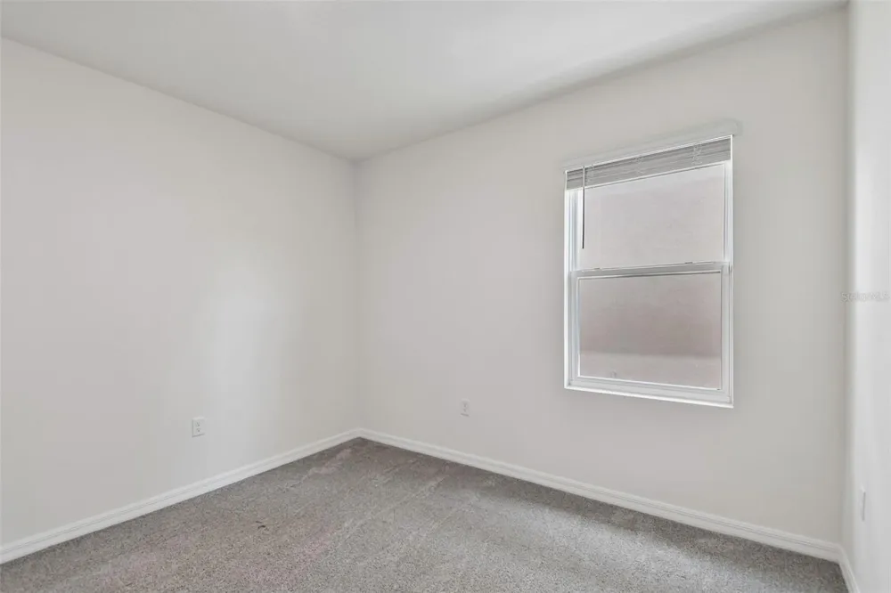 727 LAZIO CIRCLE Debary, FL 32713