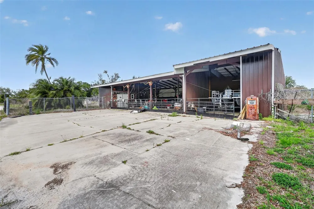 SHELL POINT ROAD Ruskin, FL 33570