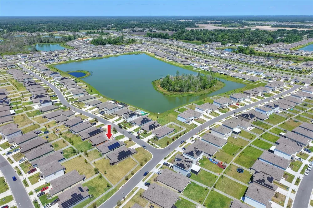 3603 NATURAL TRACE STREET Plant City, FL 33565