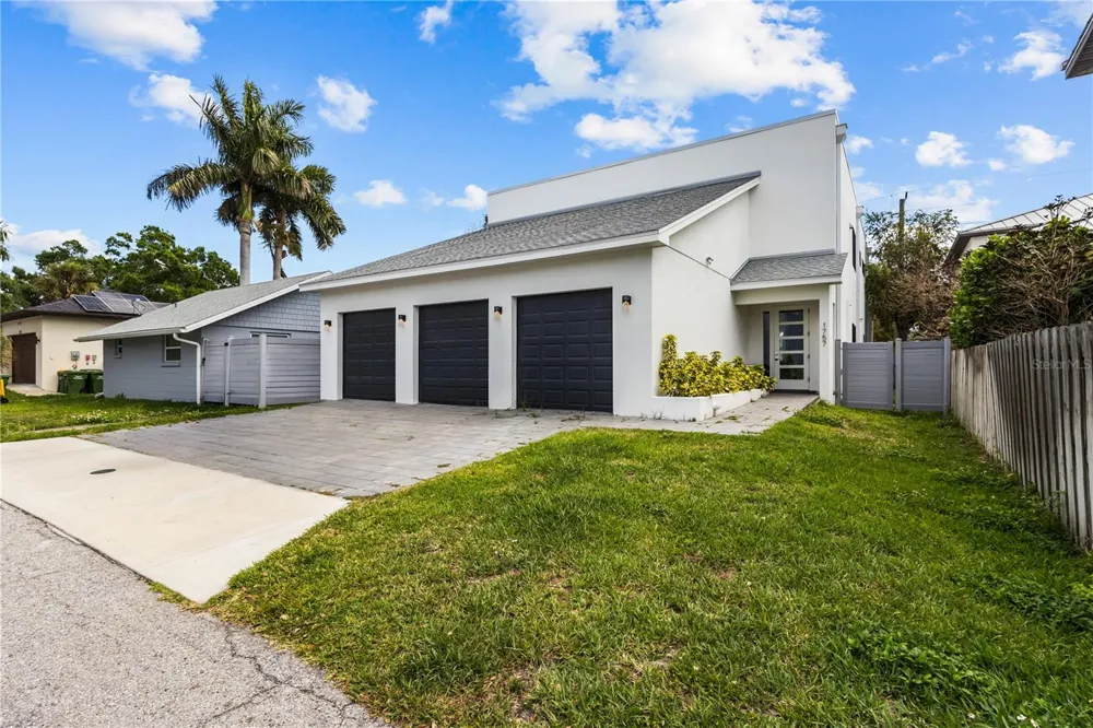 1755 7TH STREET Sarasota, FL 34236