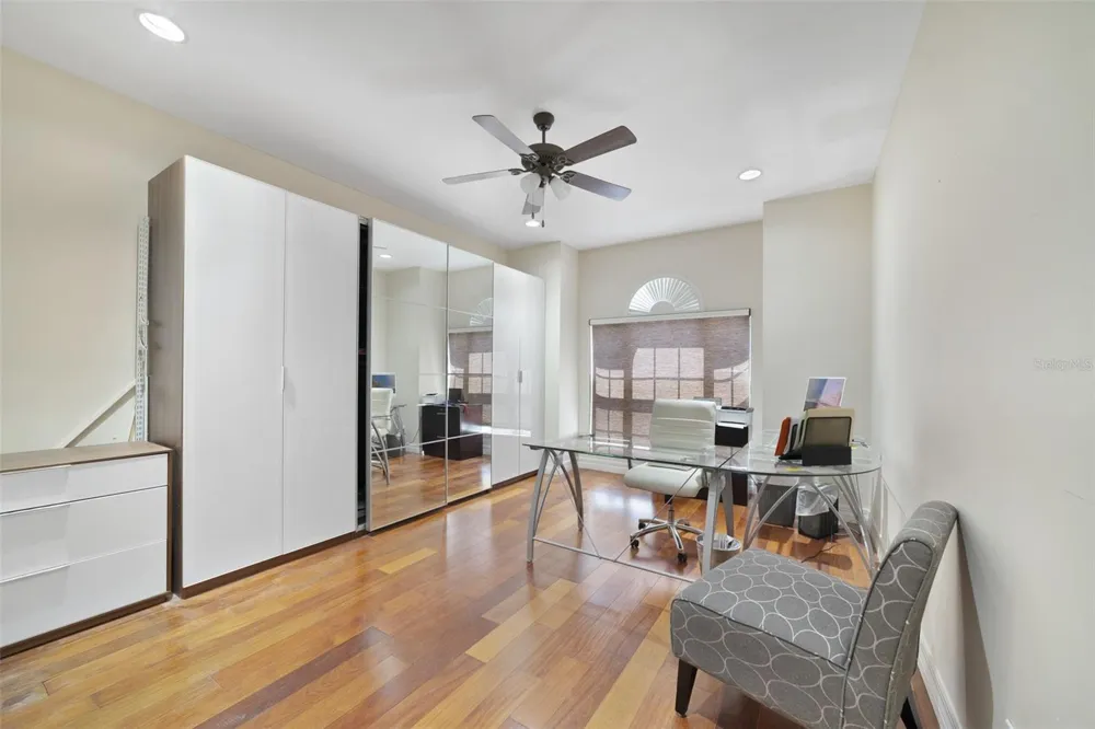 3308 LUKAS COVE Orlando, FL 32820