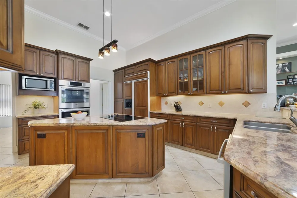 3308 LUKAS COVE Orlando, FL 32820