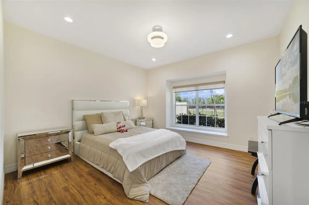 3308 LUKAS COVE Orlando, FL 32820