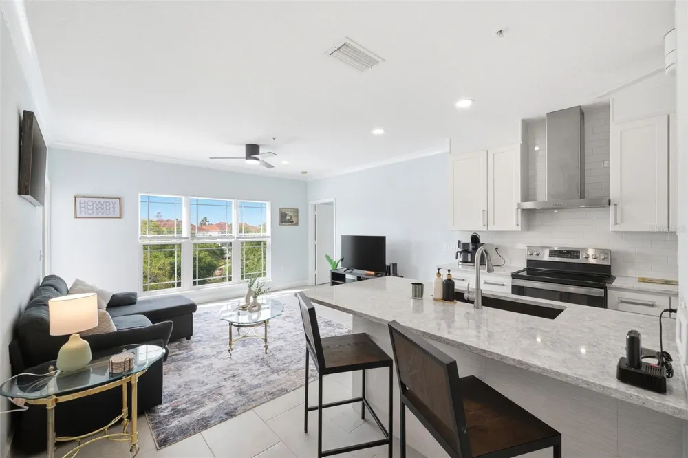 210 3RD STREET W #8305 Bradenton, FL 34205