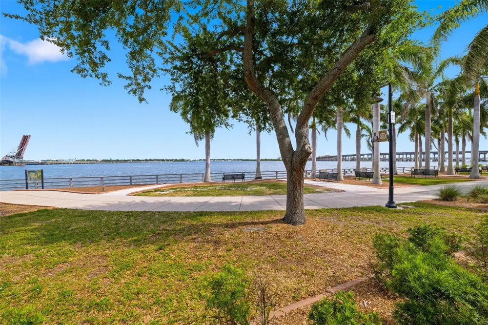 210 3RD STREET W #8305 Bradenton, FL 34205