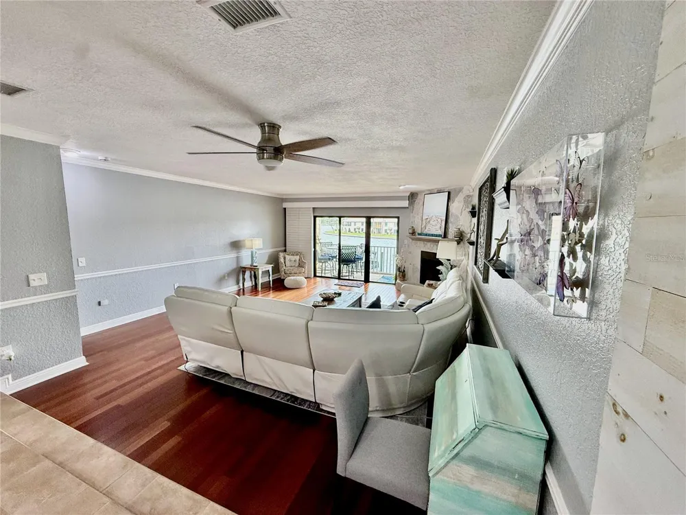513 HAVEN POINT DRIVE Treasure Island, FL 33706