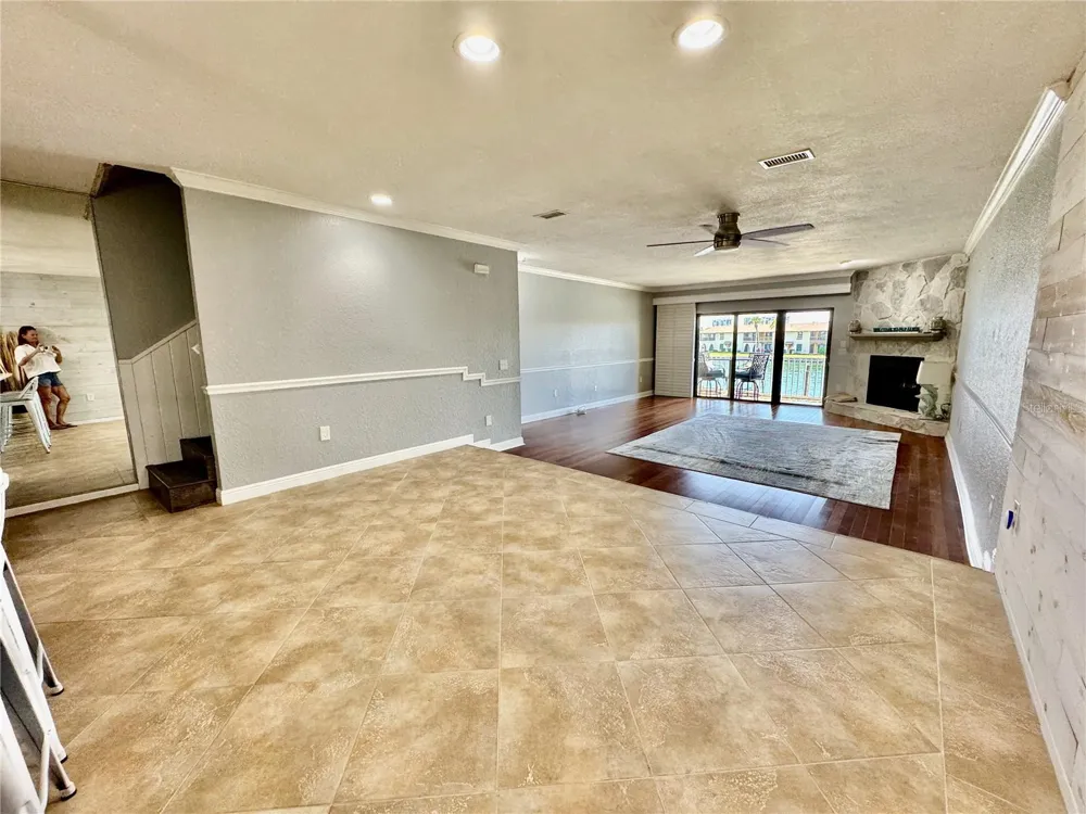 513 HAVEN POINT DRIVE Treasure Island, FL 33706