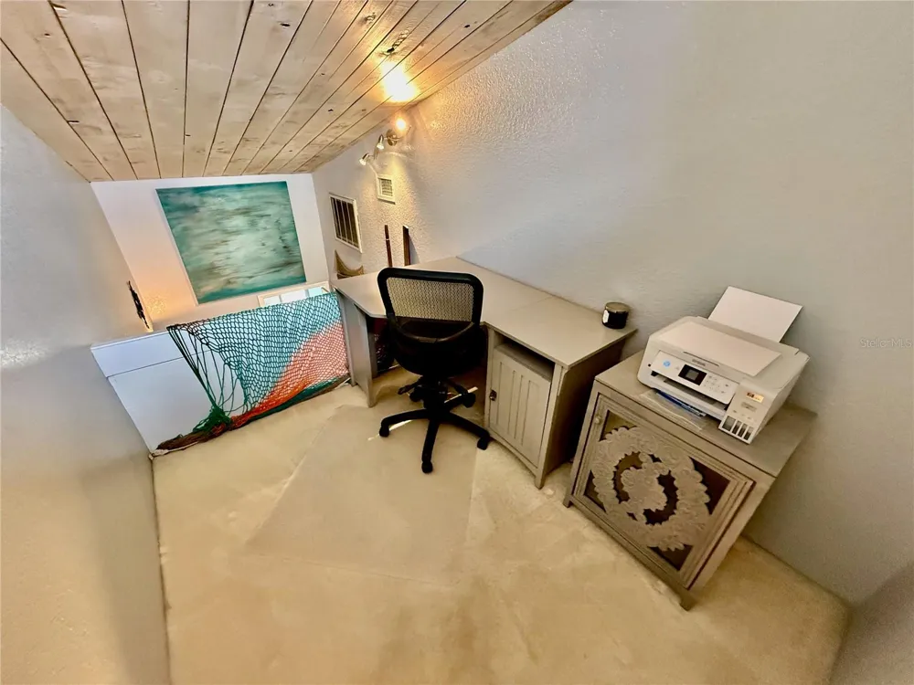 513 HAVEN POINT DRIVE Treasure Island, FL 33706