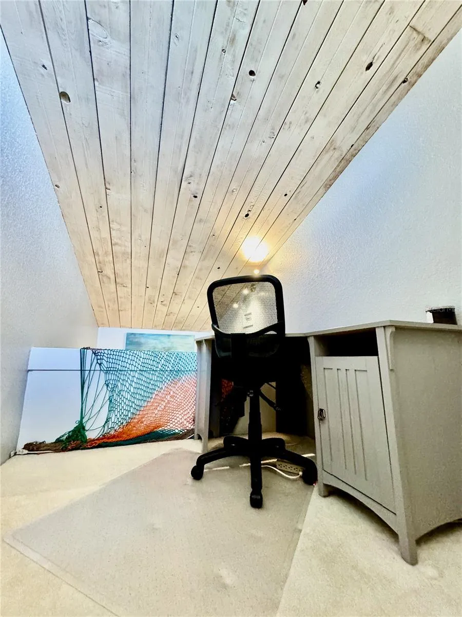 513 HAVEN POINT DRIVE Treasure Island, FL 33706