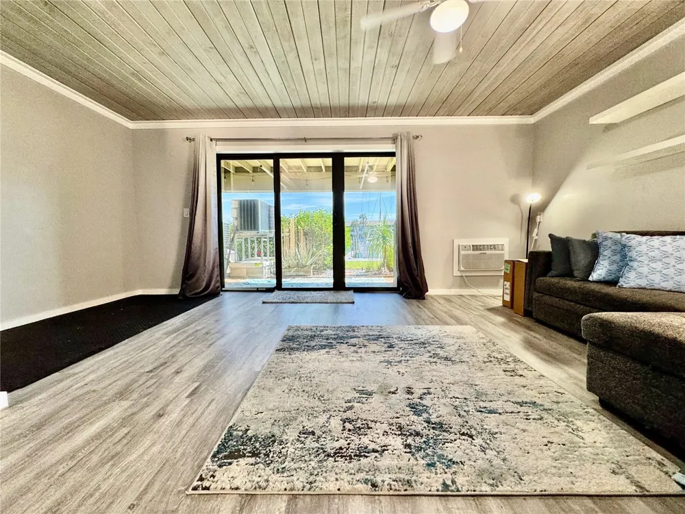 513 HAVEN POINT DRIVE Treasure Island, FL 33706