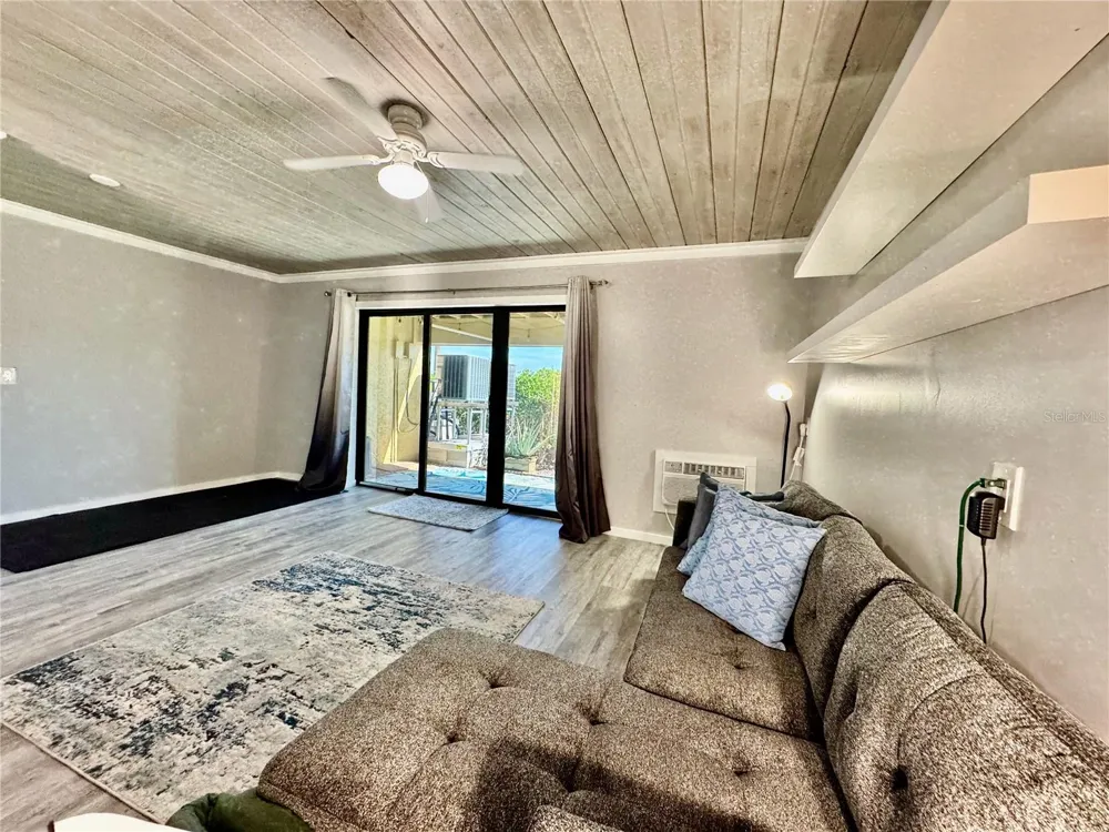 513 HAVEN POINT DRIVE Treasure Island, FL 33706