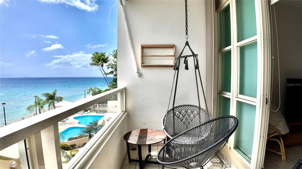 429 C. PORTO VECCHIO #401 Rincon, PR 00677